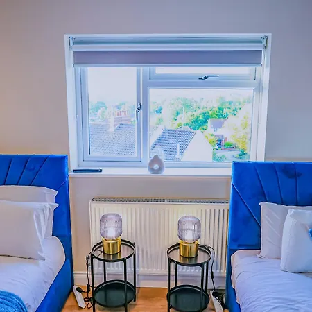 Deja Blue By Altoluxoexperience Short Lets & Serviced With Free Parking *
